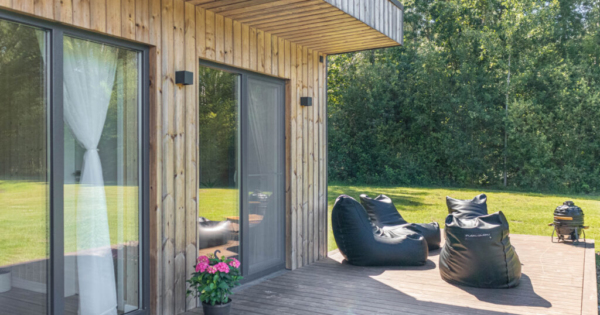 Rest h0me namelio terasa