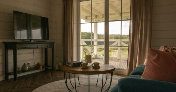 Nameliai su augintiniu KutiKuti namas