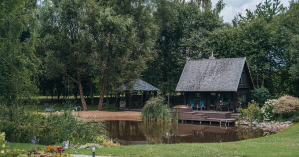 Pirties namelis su kubilu