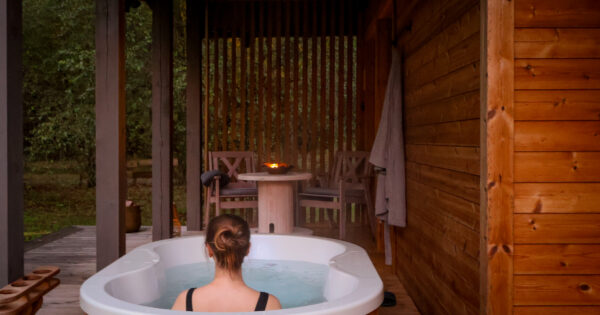 Akacijos namelis dviems Prienų rajone