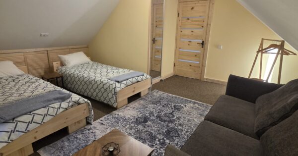 Miegamasis su dviem miegamom vietom