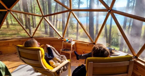 Mėmės rago kupolas Asalnų stovyklavietėje Mėmės rago kupolas Asalnų stovyklavietėje