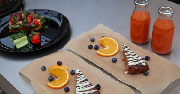 VasaRojaus pusryčiai draugių savaitgaliui VasaRojaus pusryčiai draugių savaitgaliui