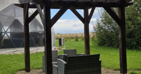 Kupolas nakvynei šeimai Ukmergės rajone