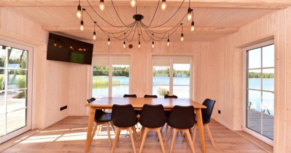 Sodyba prie ežero Kelmės rajone Giliaus namelis