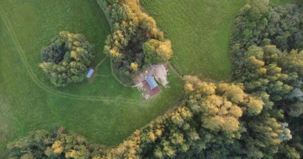 Namelis dviems Ukmergės rajone Spalvotas Beržas Namelis dviems Ukmergės rajone Spalvotas Beržas