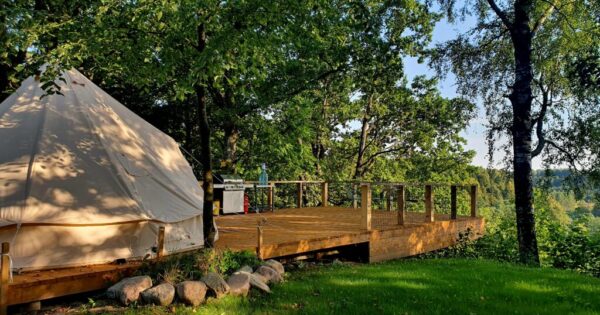 Poilsis Ukmergės rajone Glamping Žvaigždžių slėnyje Poilsis Ukmergės rajone Glamping Žvaigždžių slėnyje
