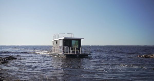 plaukimas laivu-namu Svencele Boats plaukimas laivu-namu Svencele Boats